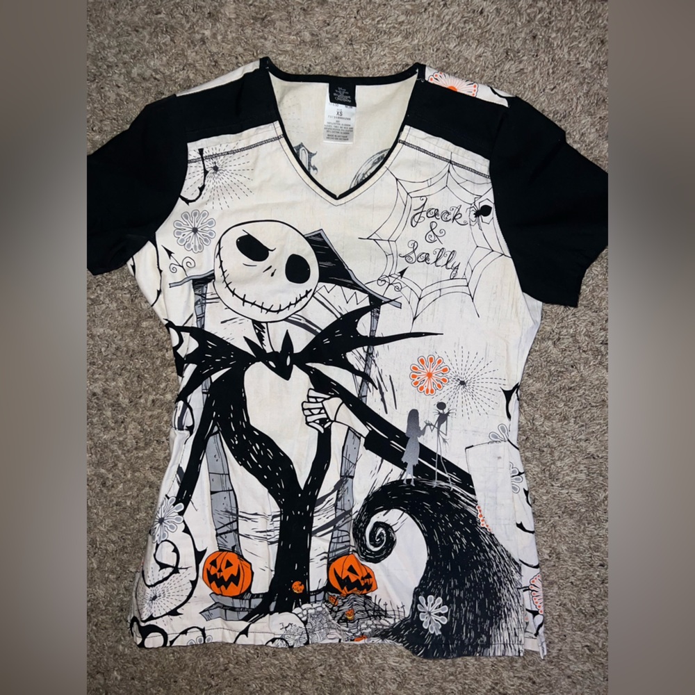The Nightmare Before Christmas Black White Nursing Scrub Top XS Jack Halloween